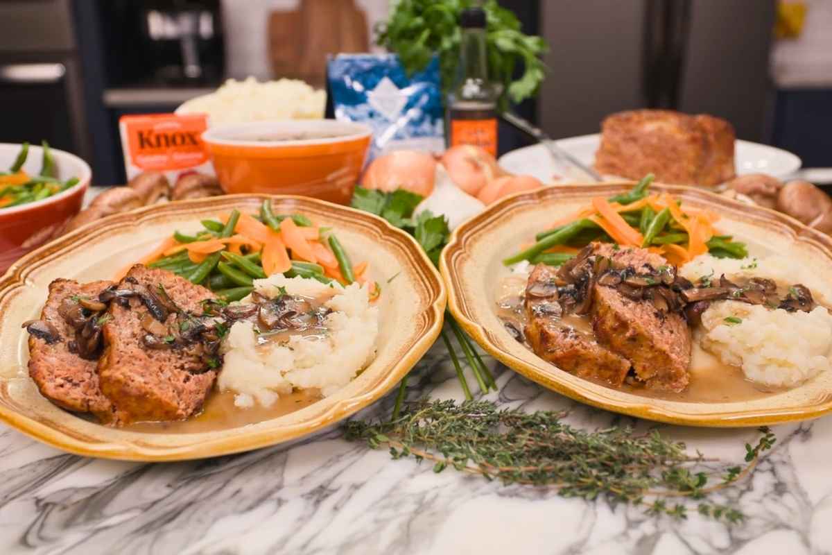 S14E6 Chef Heidi's Meatloaf with Mushroom Gravy Chef Heidi's Meatloaf with Mushroom Gravy