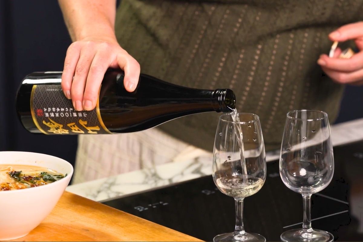 Gekkeikan Junmai Nama Sake